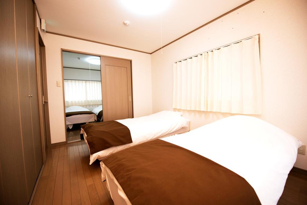 Terrace + House Bentencho Osaka Bagian luar foto